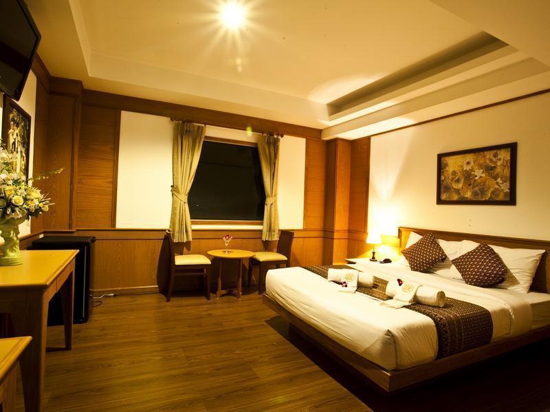 Zaza Hotel Самутпракан Экстерьер фото